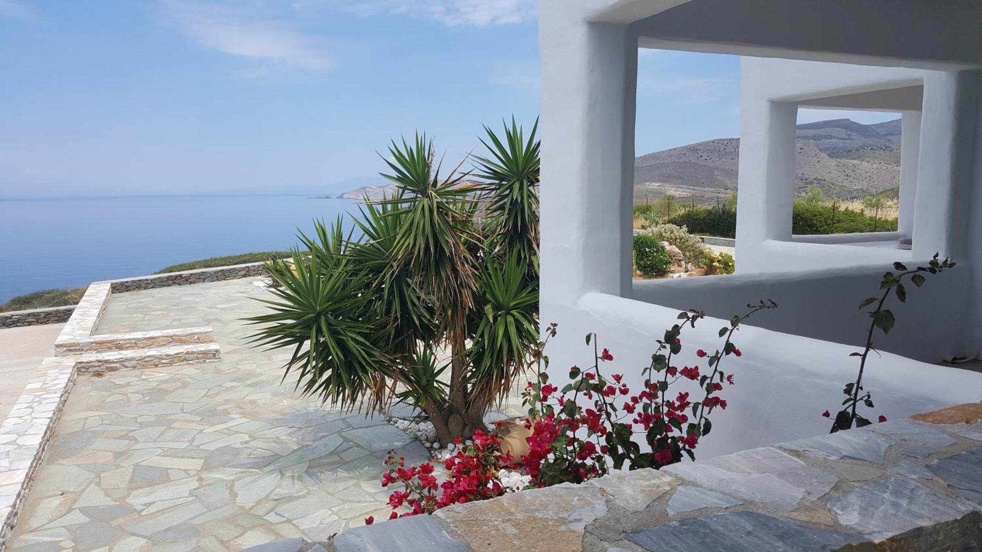 Syros Apartments Suites Chryssonisos Kini Rum bild