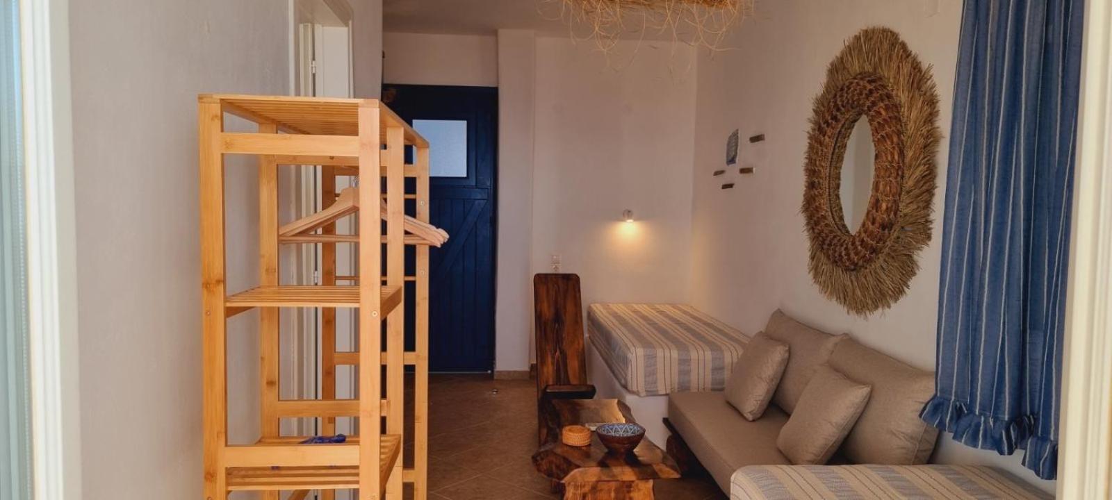 Syros Apartments Suites Chryssonisos Kini Exteriör bild