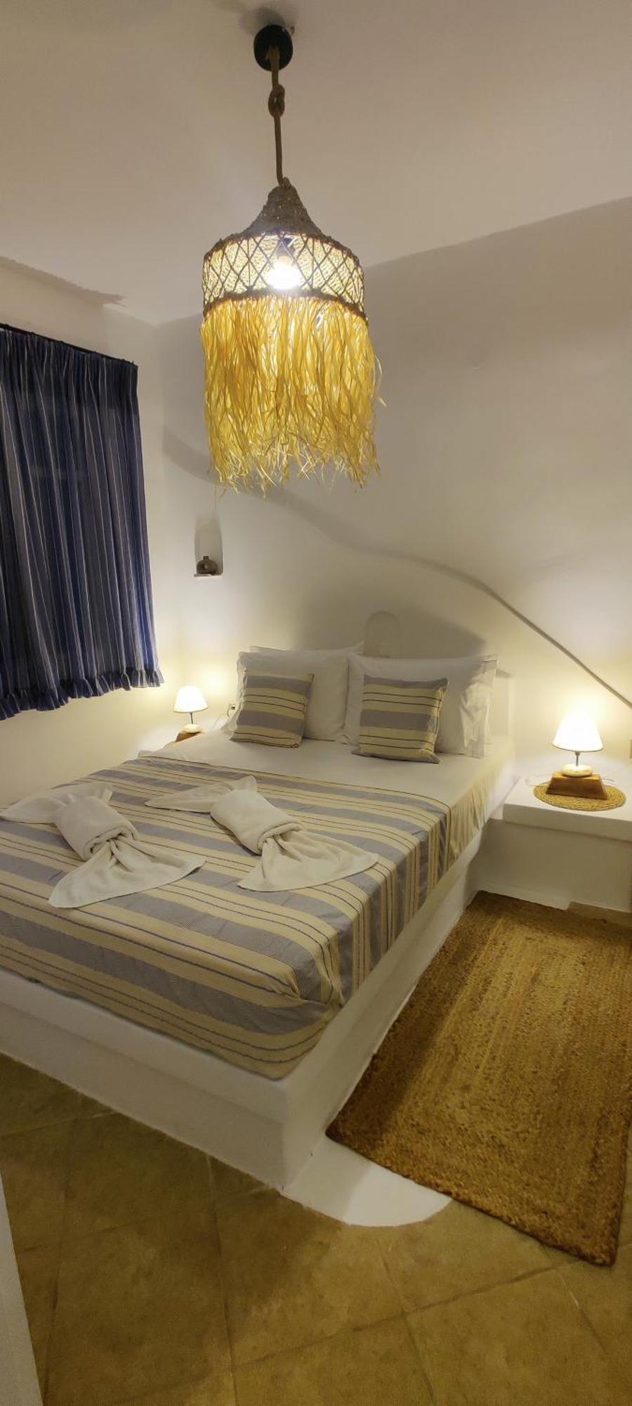 Syros Apartments Suites Chryssonisos Kini Exteriör bild
